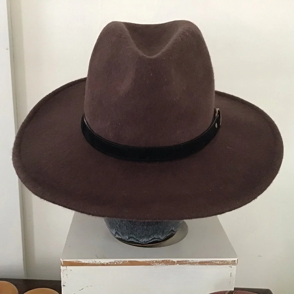 Artisan NY chocolate brown wool cowboy/ outback hat. NWT one size. 3” br…